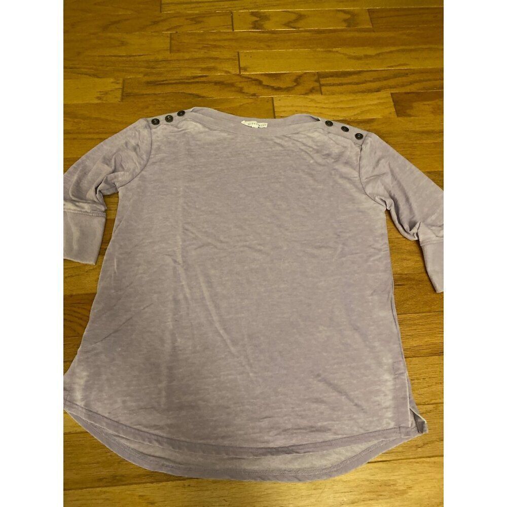 Jane + Delancey Women's Lavender Button Shoulder boat neck 3/4 sleeve Top size L